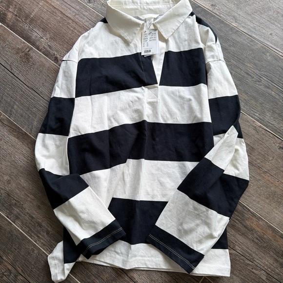 H&M Tops - New with tag H & M Navy & White Striped Rugby Shirt